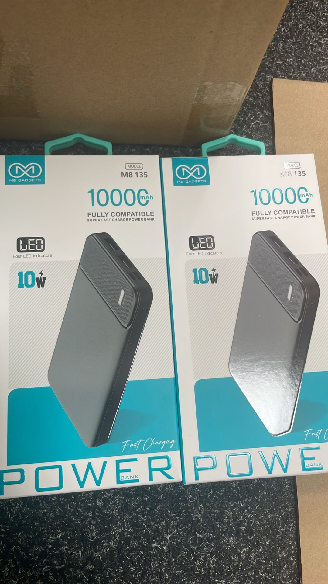 M8 135 power bank, 10000mAh